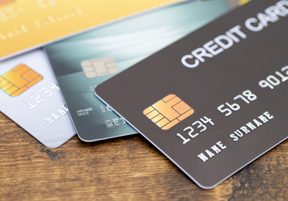 弊社では、お支払い方法としてクレジットカード払いやローンにも対応しております。お客様のご都合に合わせて、便利な支払い方法を選択いただけます。